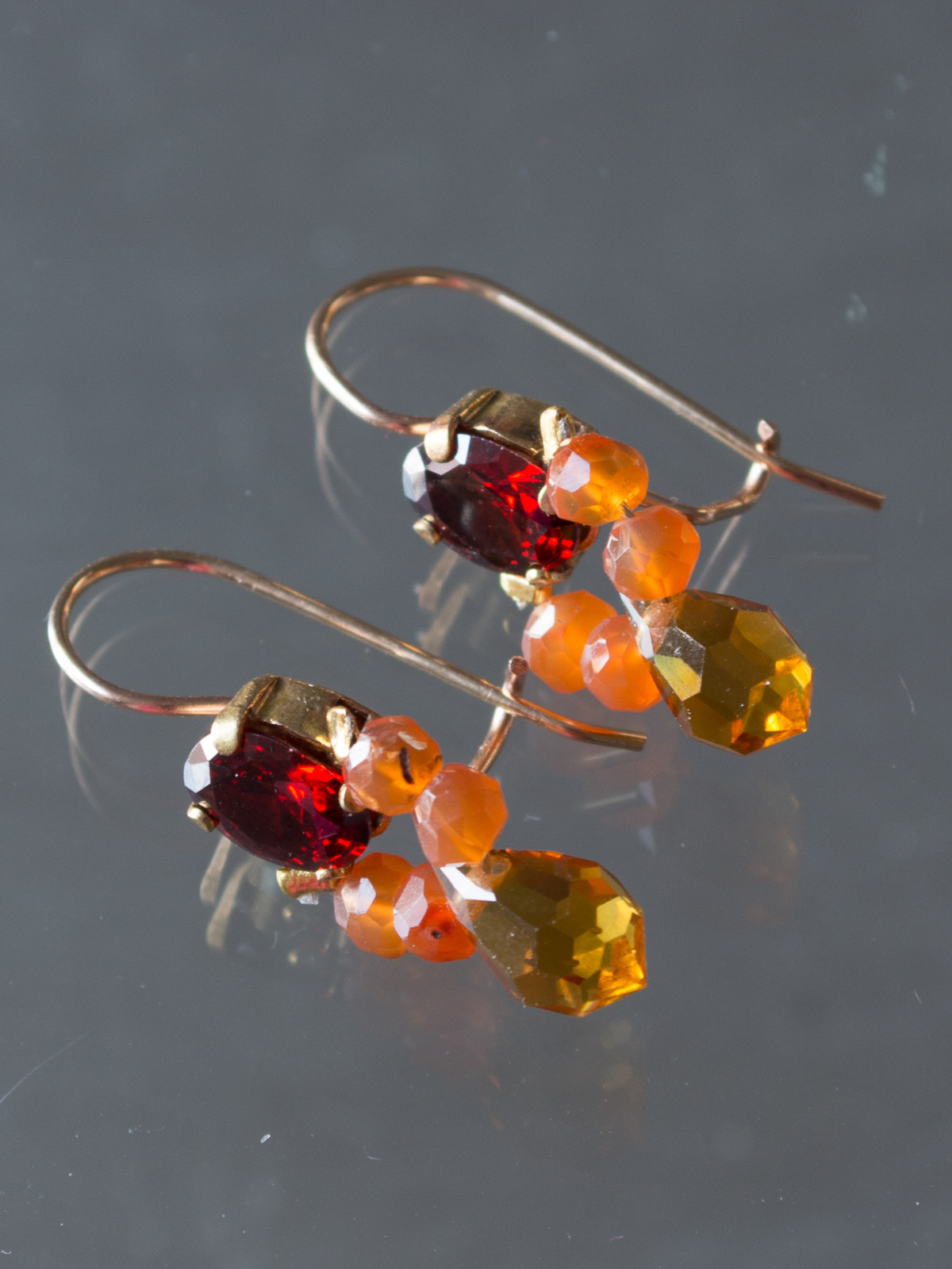 earrings Bee red crystal and carnelian